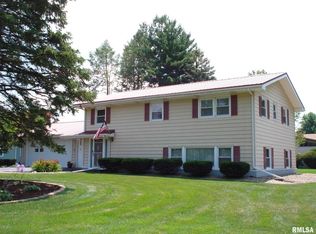 418 Marmac Dr, Galesburg, IL 61401