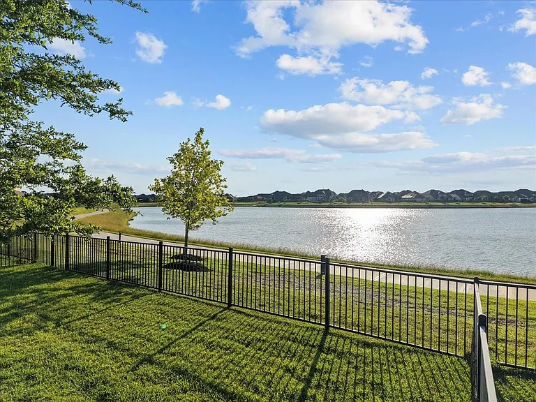 2609 Arbor Edge Xing — Photo 37