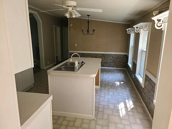 5th image of 2442 Halee Dr