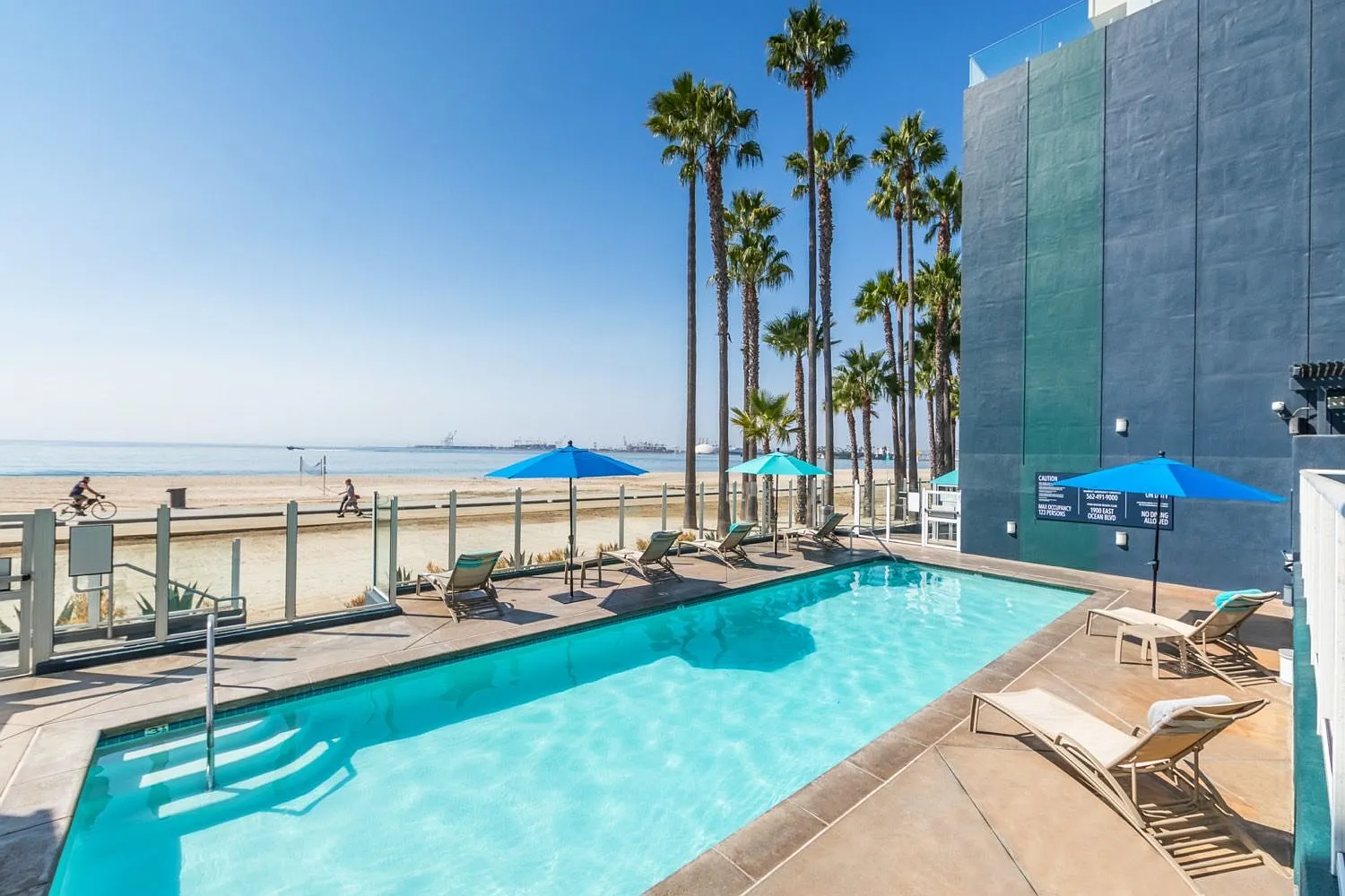 1900 Ocean Beach Club — Photo 3