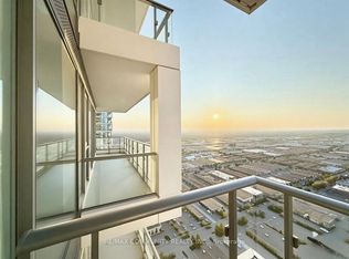 950 Portage Pkwy #5215, Vaughan, ON L4K 4Z4
