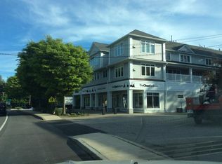 5 Shapleigh Rd APT 302, Kittery, ME 03904