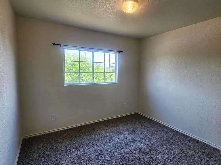 702 Inks Farm — Photo 12