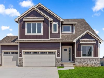 2228 Green Leaf Cir, Norwalk, IA, 50211