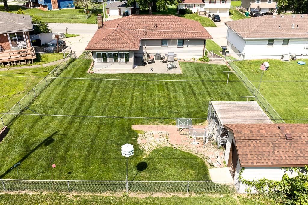 260 Holiday Dr, Lansing, KS - View 6