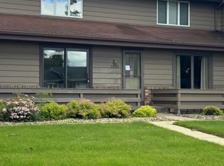 1422 Dayton Dr #3, Janesville, WI 53546