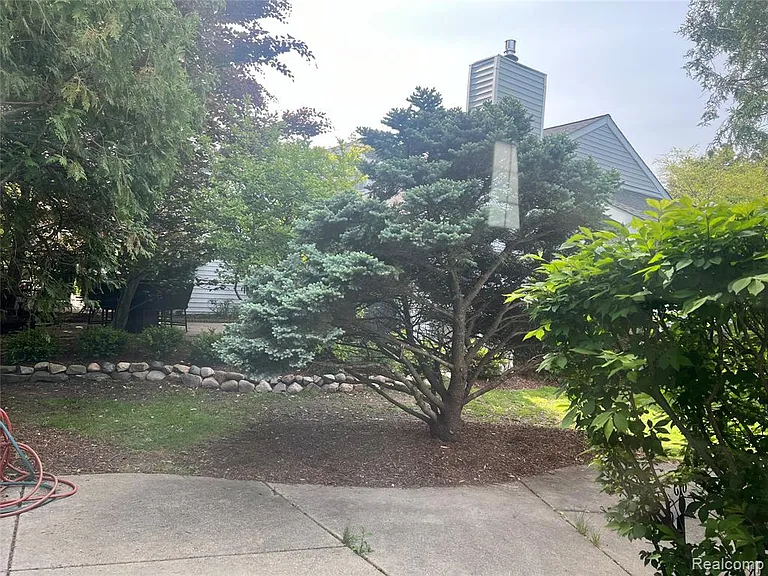 3591 Port Cove Dr #55 — Photo 35