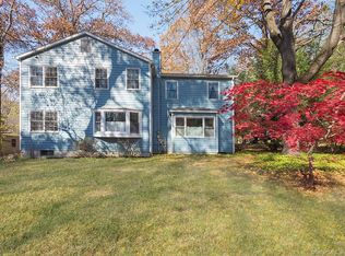 5 Arthur St, Danbury, CT 06810