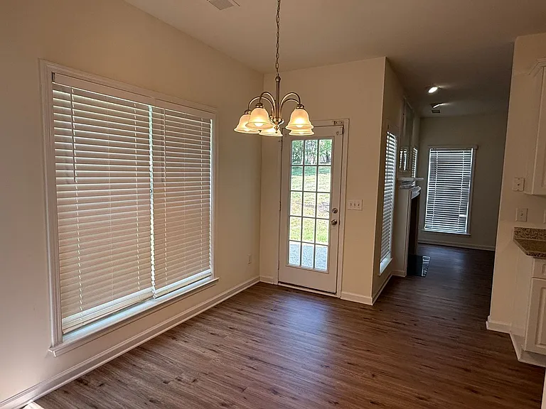 10411 Hellebore Rd — Photo 5