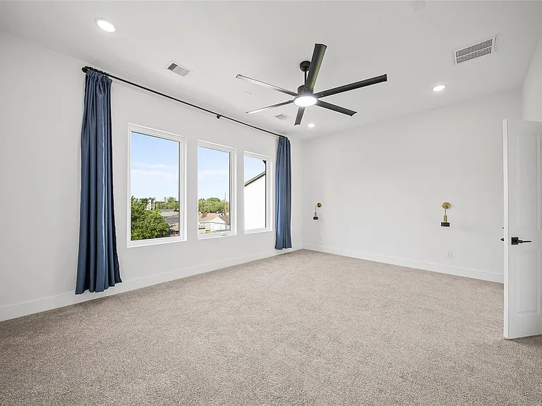 3215 Ennis St #D — Photo 15