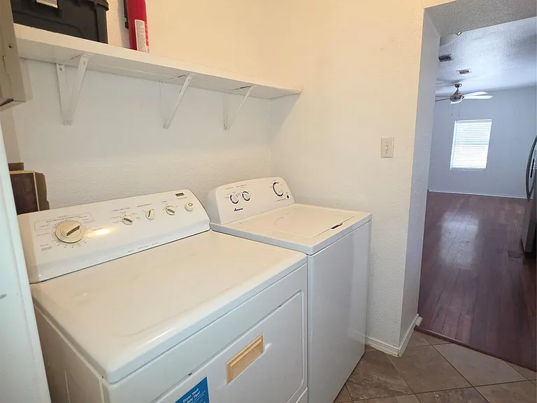 1166 Ridgeway Dr — Photo 22