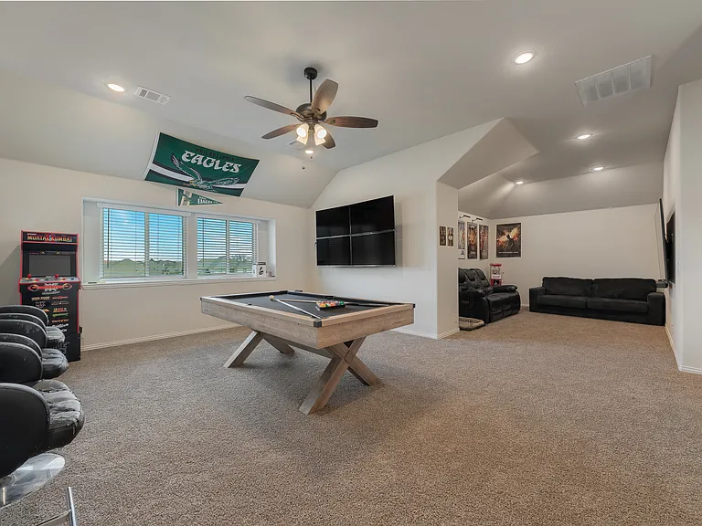 3825 Honey Grove Dr — Photo 8