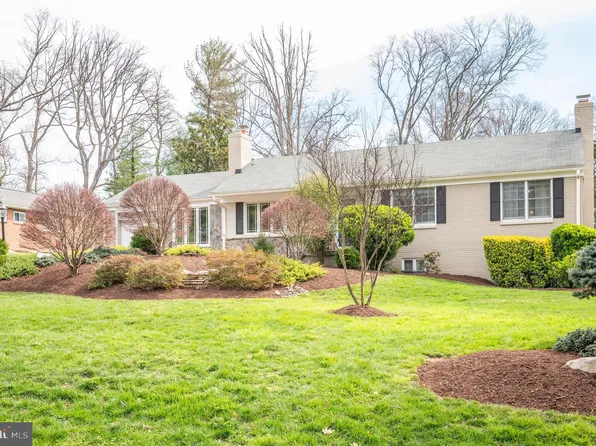 3167 Juniper Ln, Falls Church, VA 22044
