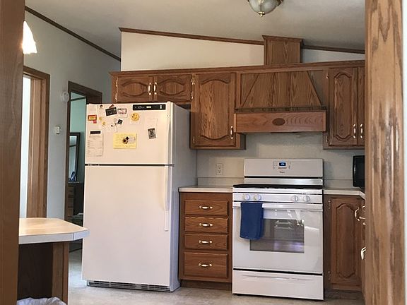 3rd image of 10232 Bay Shore Dr