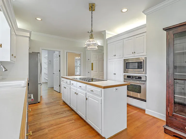 317 Rutherford St — Photo 21
