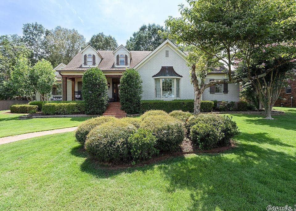 1st image of 713 River Oaks Blvd