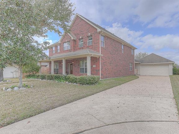 3rd image of 8509 Orchard View Ln