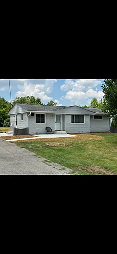 2631 McComb Rd Photo 1