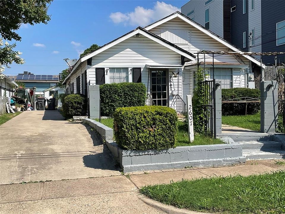 2nd image of 2607 Hondo Ave