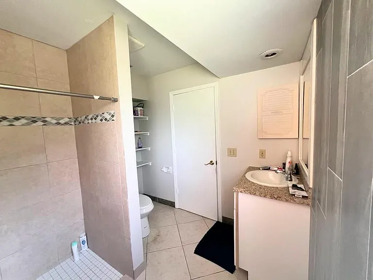 311 SW Homeland Rd — Photo 18