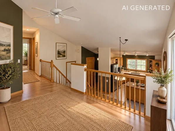 819 Spellman St, Mount Horeb, WI 53572