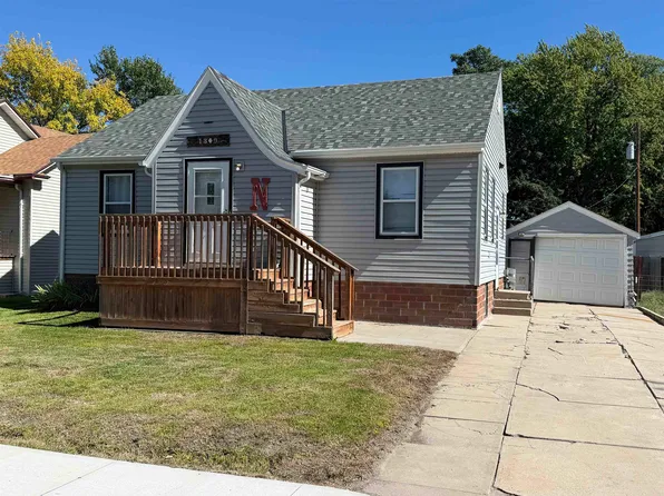 1309 B Ave., Gothenburg, NE 69138