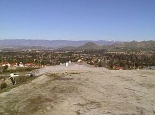 6129 Omega St, Riverside, CA 92506