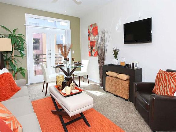 4th image of 121 W Portland St #409B