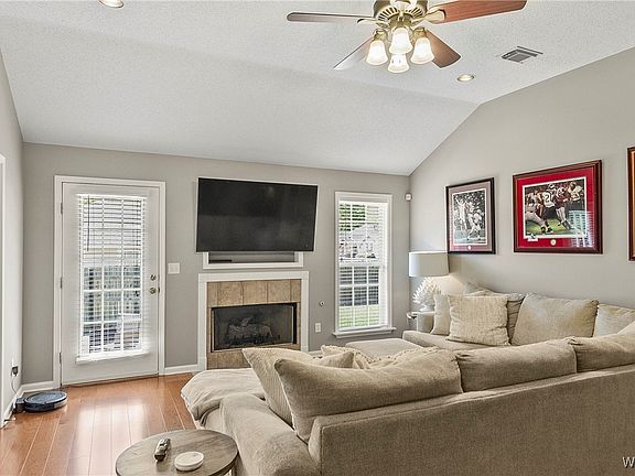 5th image of 4926 Allums Ave