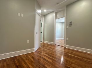 73 Park Dr APT 9, Boston, MA 02215