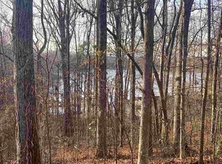 207 Lake Rd, Inman, SC 29349