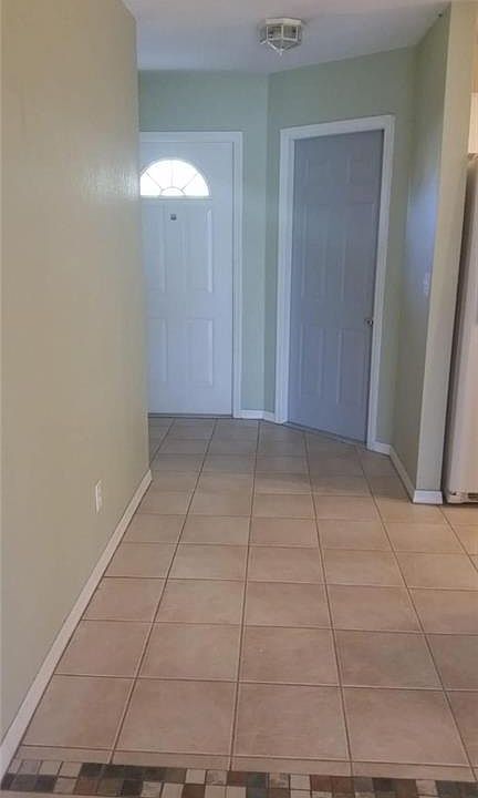 1st image of 610 SE 8th St