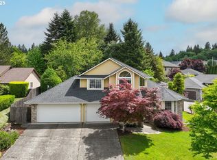 10417 NE 31st Ave, Vancouver, WA 98686