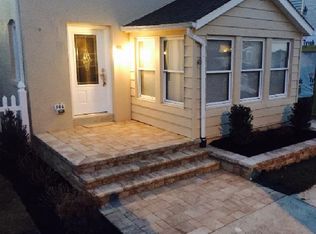 106 N Melbourne Ave, Ventnor, NJ