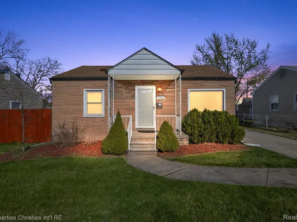 17515 Reno St, Riverview, MI 48193