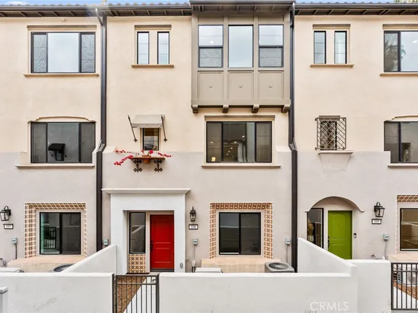 106 Kimberwick Ct, Burbank, CA 91506