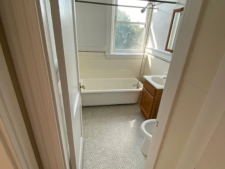 235 Park Dr #16 — Photo 9