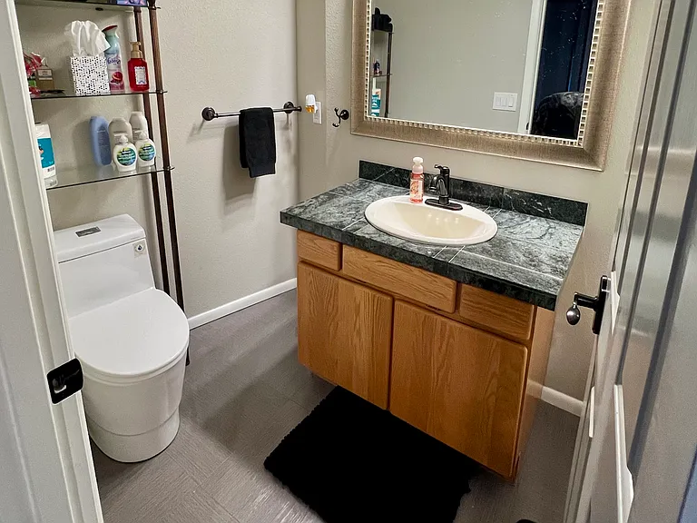 4732 Silver Bow Rd NE — Photo 20