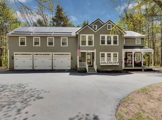 14 Seymour Dr, Gray, ME 04039