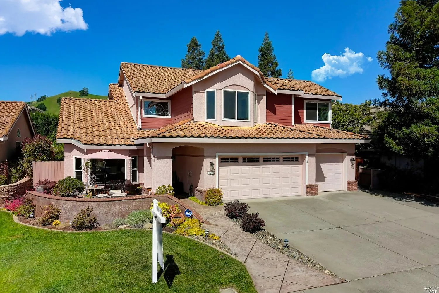 124 Silver Eagle Way photo 1