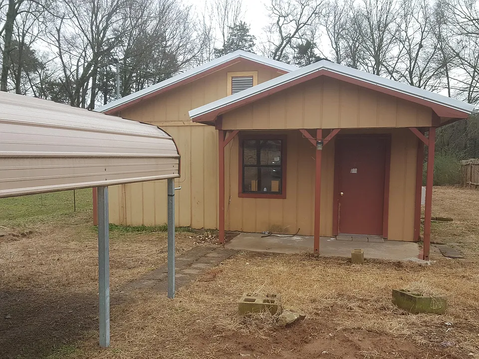 9873 Highway 352