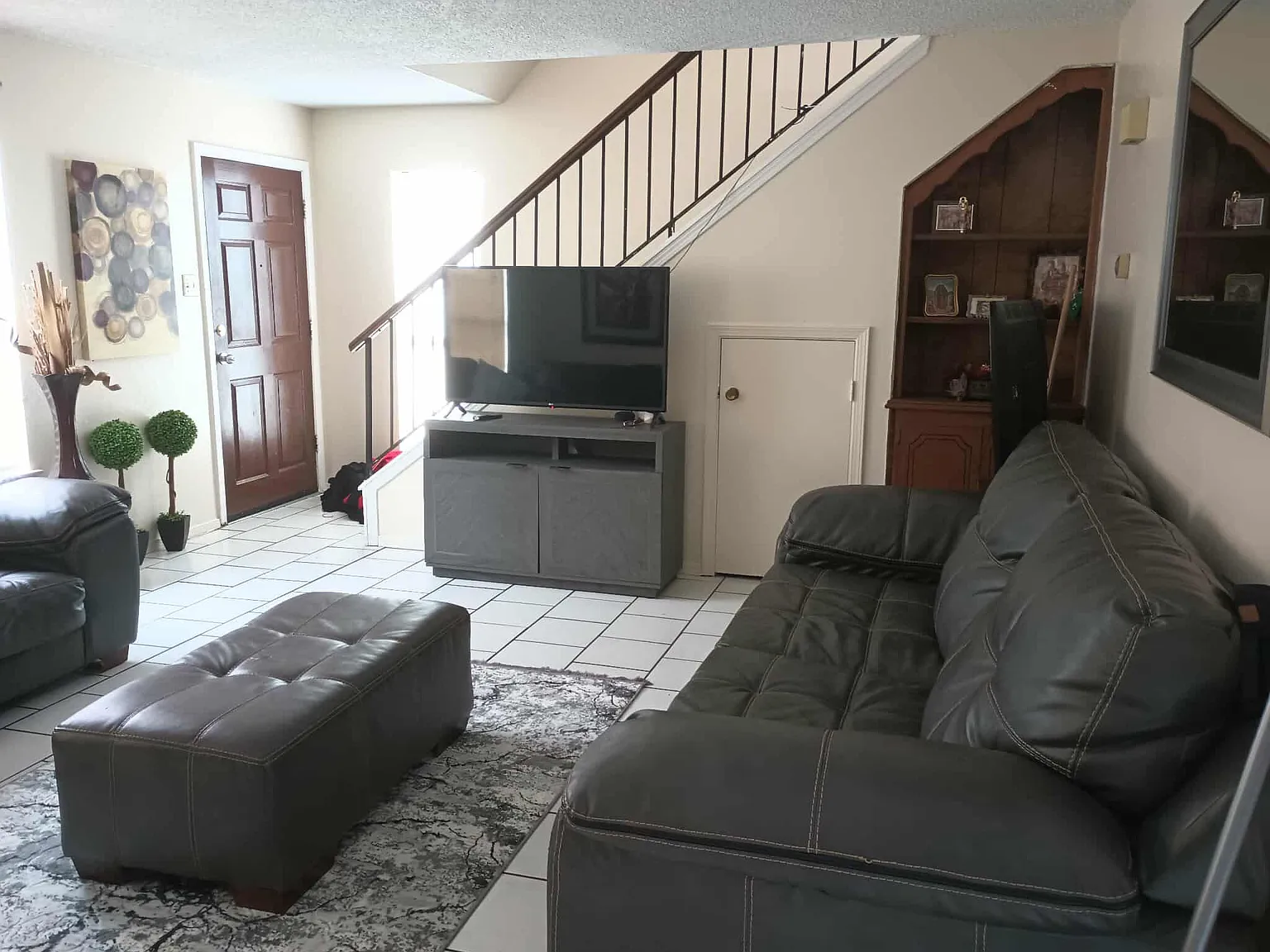 2 bed, 1000 sqft, $1,500 — Photo 3