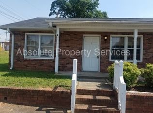 425 School St APT A, Duncan, SC 29334