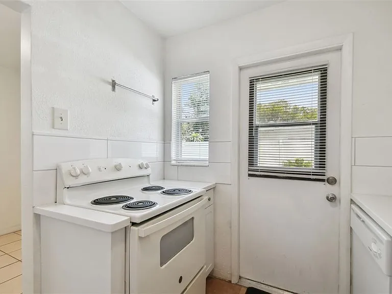 3808 S Grady Ave — Photo 17