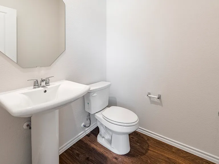 2941 Aiden Ln — Photo 6