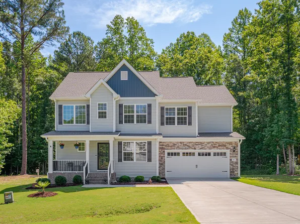 40 Otter Ct, Youngsville, NC 27596