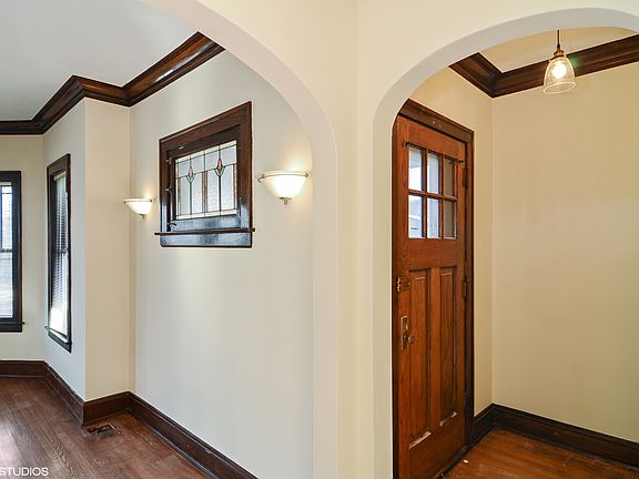 2nd image of 5651 W Goodman St Unit 1