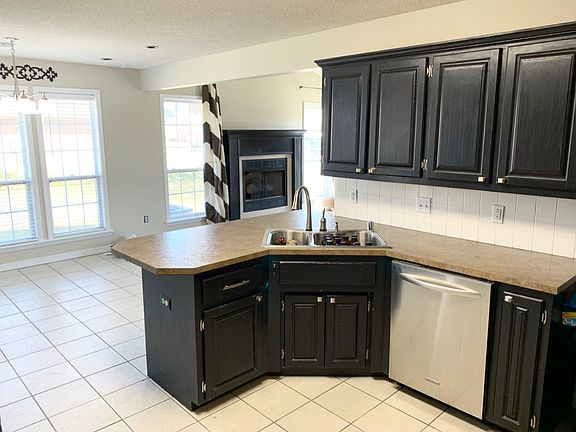 Kitchen/Breakfast area