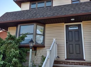 512 Monroe St, Carlstadt, NJ 07072