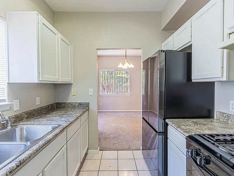 4600 Leeds Ave — Photo 11